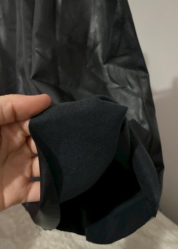 Siyah Deri Etek - Görsel 2