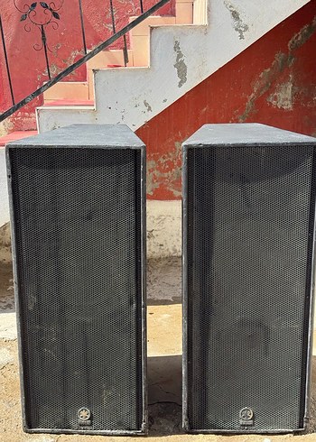 Siyah Yamaha  Hoparlörler - Görsel 2