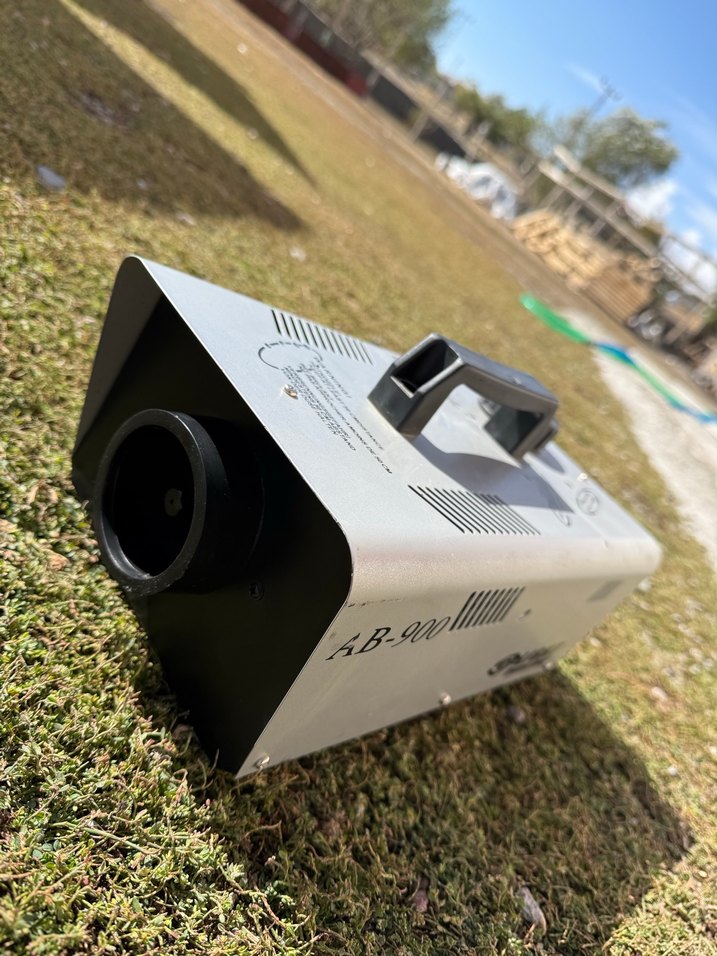 Gri Taşınabilir sis makinesi - Görsel 2