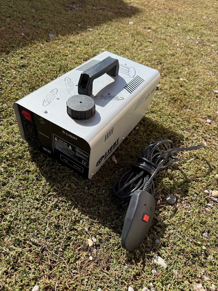 Gri Taşınabilir sis makinesi - Görsel 3