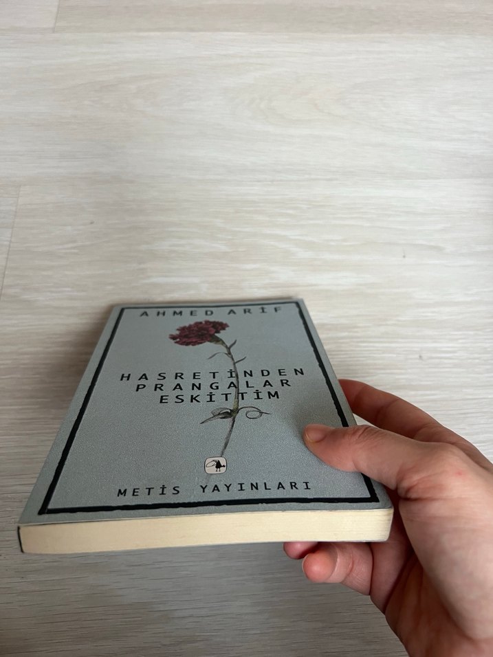 Hasretinden Prangalar Eskittim - Ahmed Arif - Görsel 3