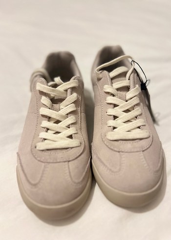 Oysho Orijinal Gri Süet Kadın Spor Ayakkabı - Görsel 3