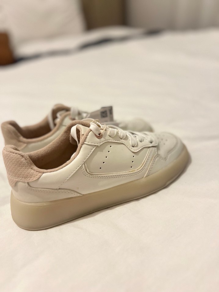 Stradivarius Kadın Spor Ayakkabı - Görsel 2