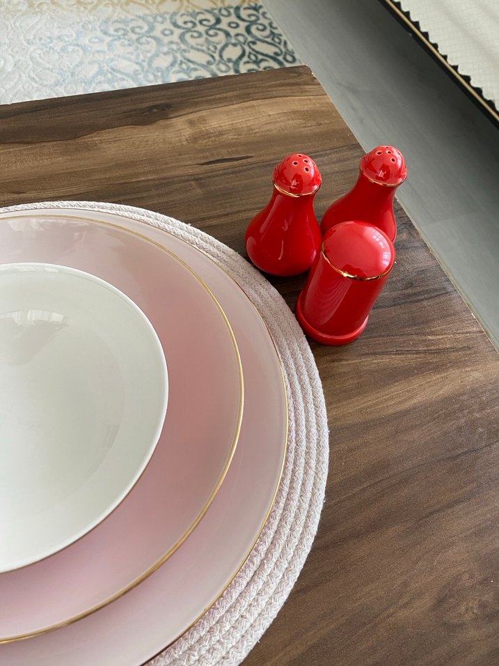 Pastel Pembe Yemek Tabağı ve Kasesi Seti - Görsel 4