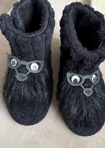 Siyah Kürklü Erkek Çocuk Terlik - Görsel 2