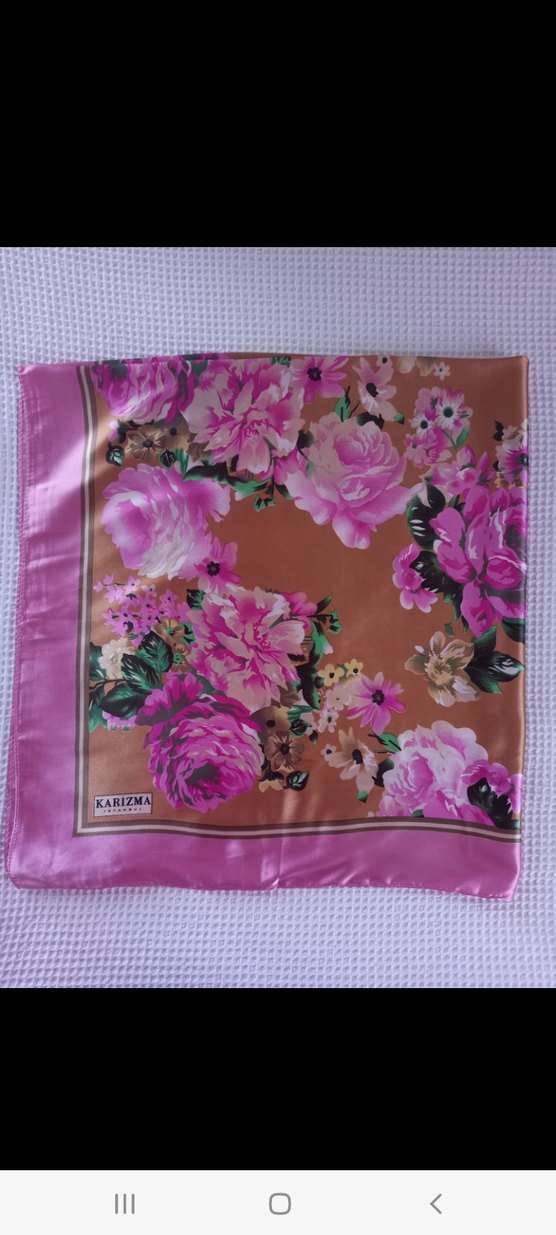 Kadın Eşarp - Görsel 3