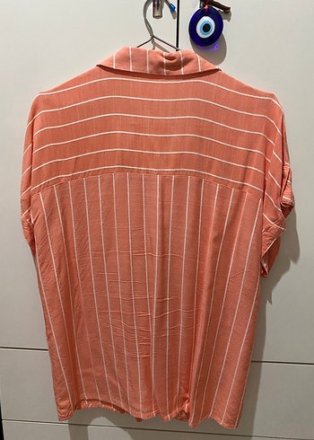 Pembe Çizgili V Yaka Kısa Kollu Gömlek - Görsel 5