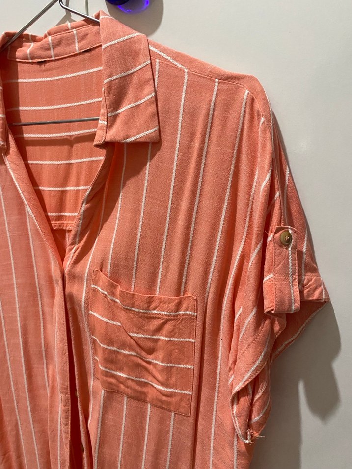 Pembe Çizgili V Yaka Kısa Kollu Gömlek - Görsel 4