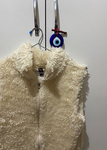 Beyaz Kürk Detaylı Kolsuz Kadın Yelek - Görsel 2