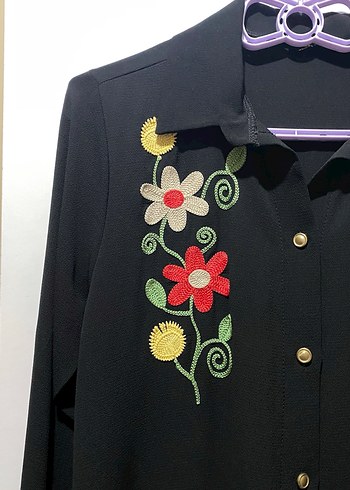 Uzun Kollu Nakışlı Siyah Kadın Tunik - Görsel 2