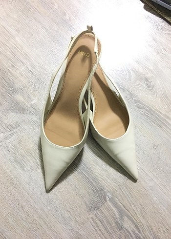 Açık bej Stiletto Kadın Ayakkabı - Görsel 2