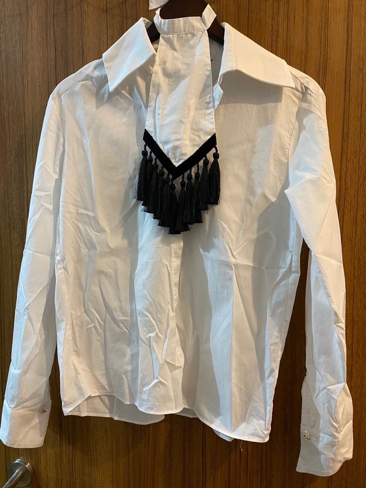 ADLx Raissa Vanessa Püskül Detaylı Beyaz V Yaka Kadın Gömlek - Görsel 4