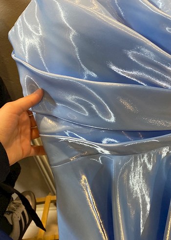 Parlak Mavi Drapeli kısa  Abiye Elbise - Görsel 2