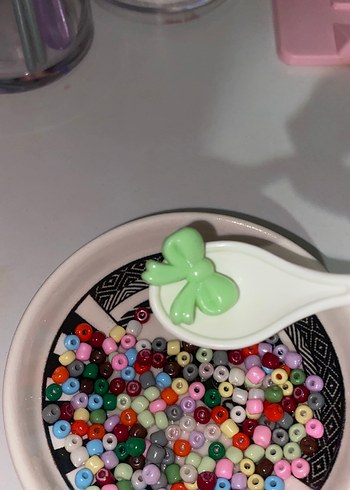 Sürpriz kaşık (kozmetikten oluşuyor) - Görsel 3