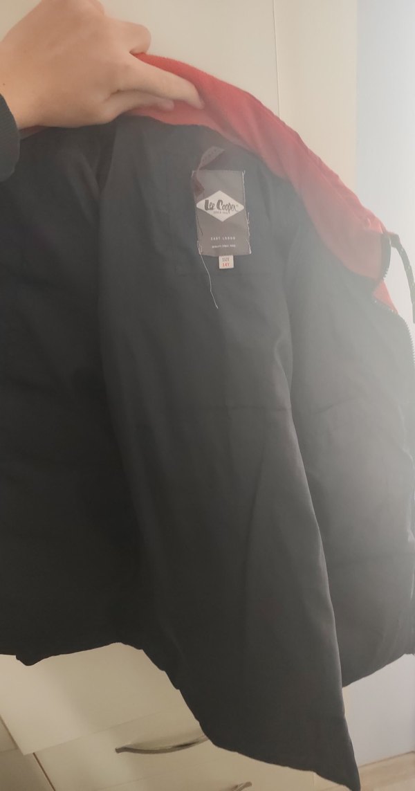 Erkek Çocuk Kırmızı mont - Görsel 3