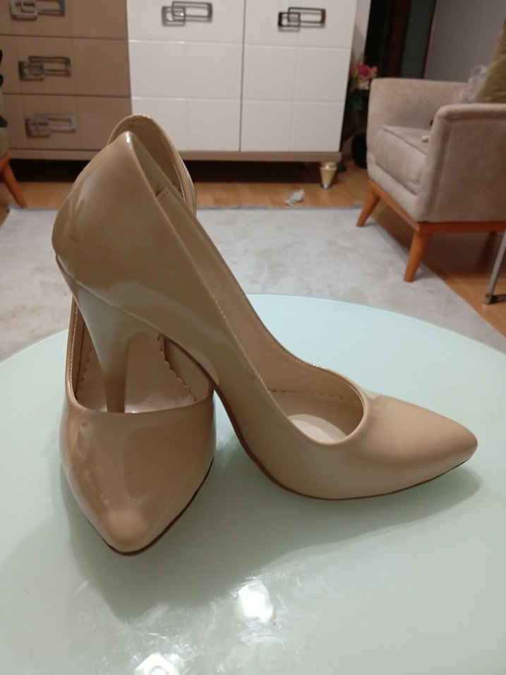 Bej Stiletto Topuklu Kadın Ayakkabı - Görsel 5