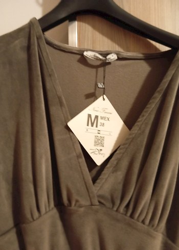 V Yaka Bej Süet kadife Elbise - Görsel 2