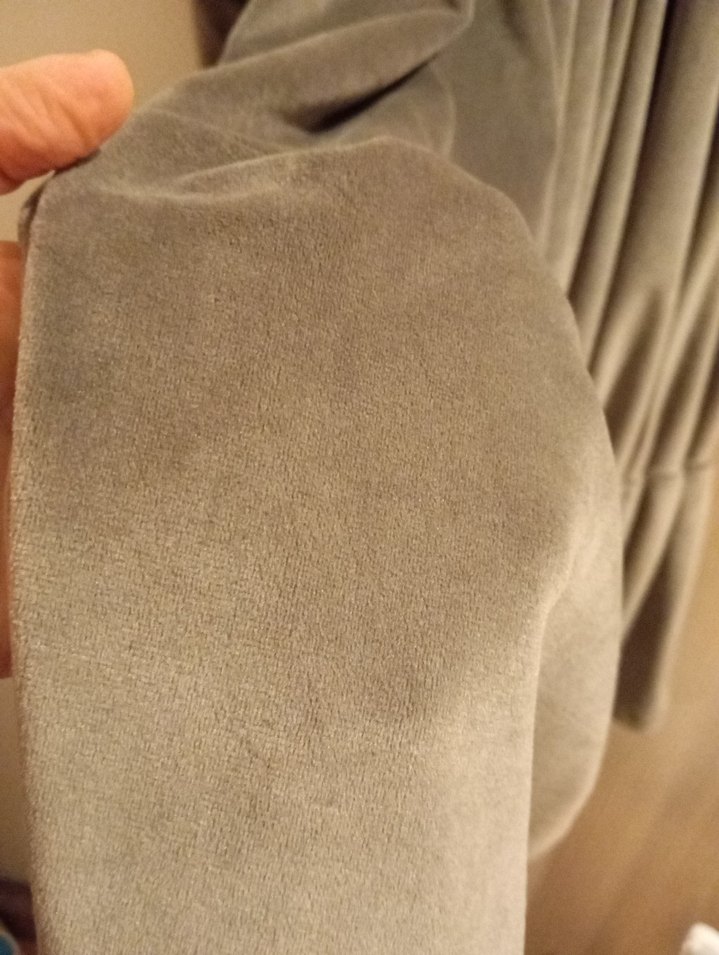 V Yaka Bej Süet kadife Elbise - Görsel 5