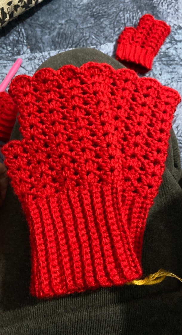 Kırmızı Örgü Kadın Eldiven - Görsel 2