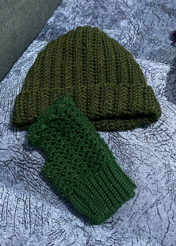 Kadın Örgü Koyu Yeşil Bere - Görsel 3