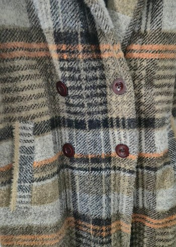 Düğmeli Uzun Ekose Kadın Yün Kaban - Görsel 3