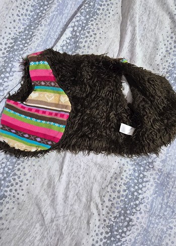 Renkli Desenli Örgü Kız Yeleği - Görsel 3