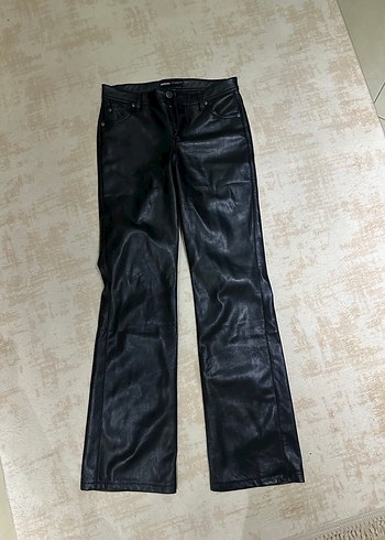 Bershka Kadın Siyah Deri Pantolon - Görsel 4