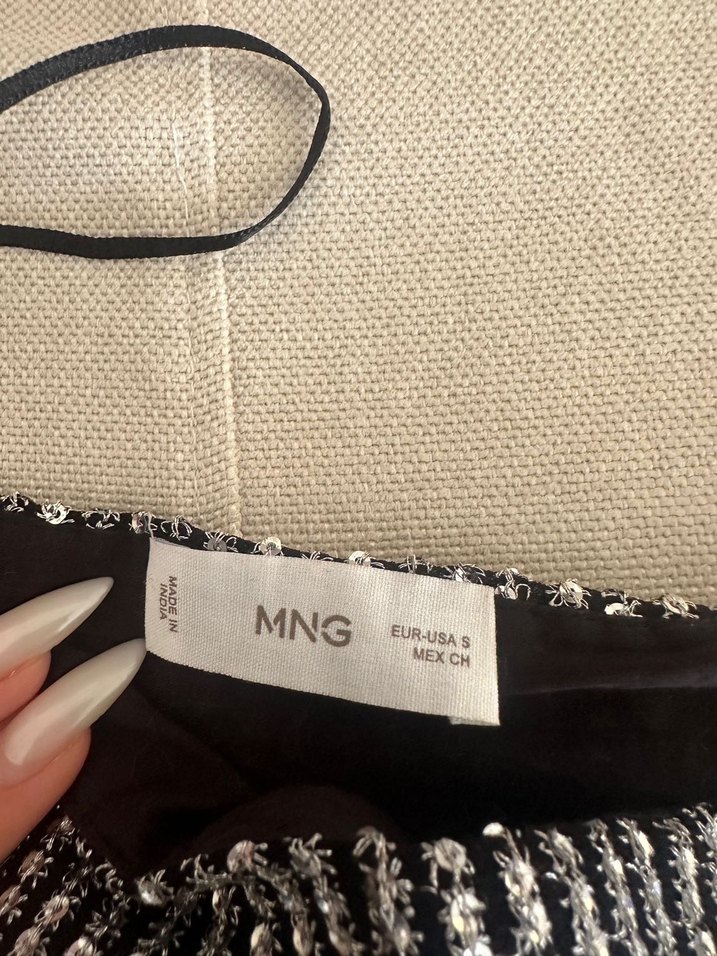 Mango Taşlı Mini Etek - Görsel 3