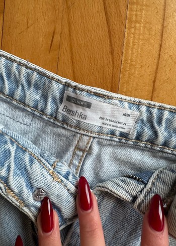 Bershka Kadın Bej Bol Kesim Midi Kot Pantolon - Görsel 4