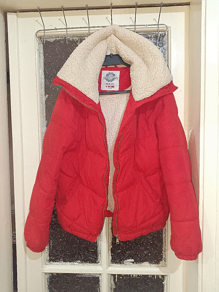 Kırmızı Kadın Kışlık Mont - Görsel 2