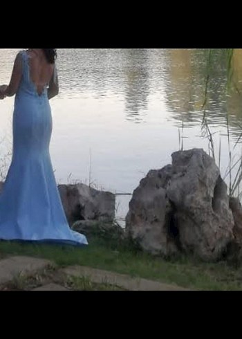 Dantel Detaylı Straplez Uzun Beyaz Abiye - Görsel 3