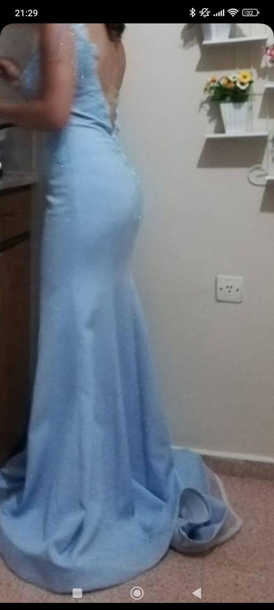 Dantel Detaylı Straplez Uzun Beyaz Abiye - Görsel 4