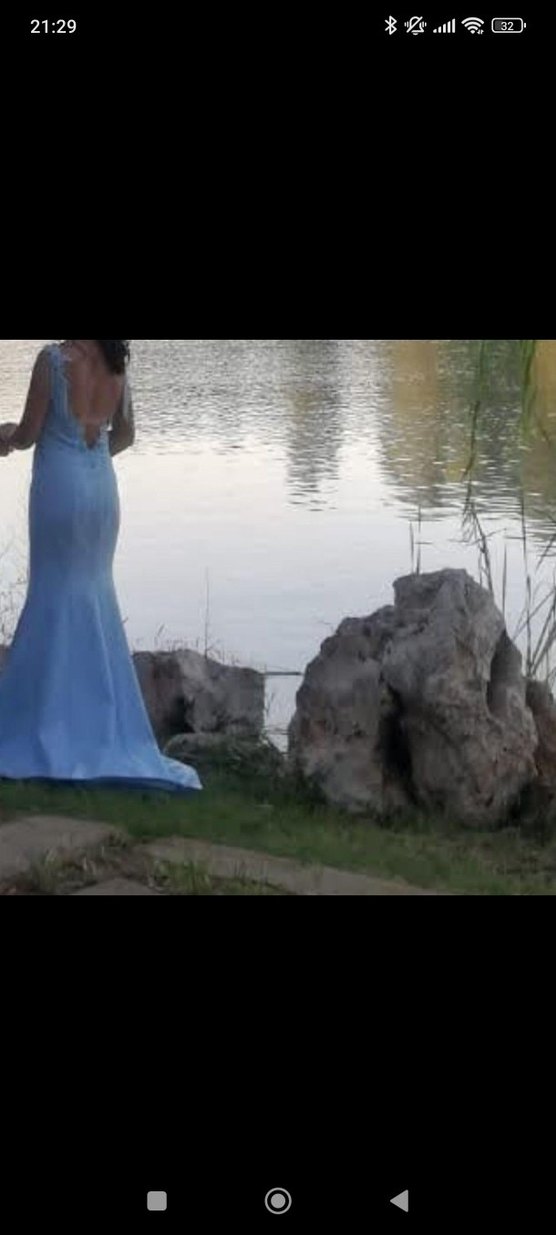 Dantel Detaylı Straplez Uzun Beyaz Abiye - Görsel 3