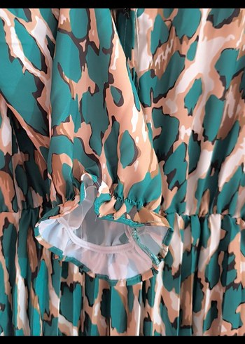 Turkuaz Piliseli Uzun Kadın Elbise - Görsel 4