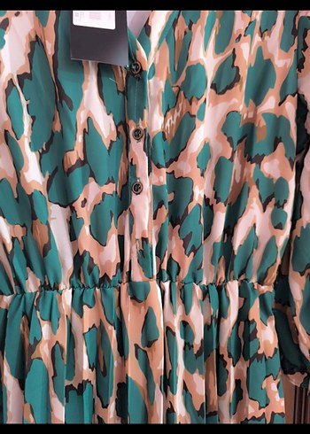 Turkuaz Piliseli Uzun Kadın Elbise - Görsel 3