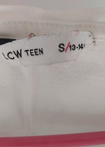 Beyaz Baskılı Kısa Kollu Kadın Tişört - Görsel 2