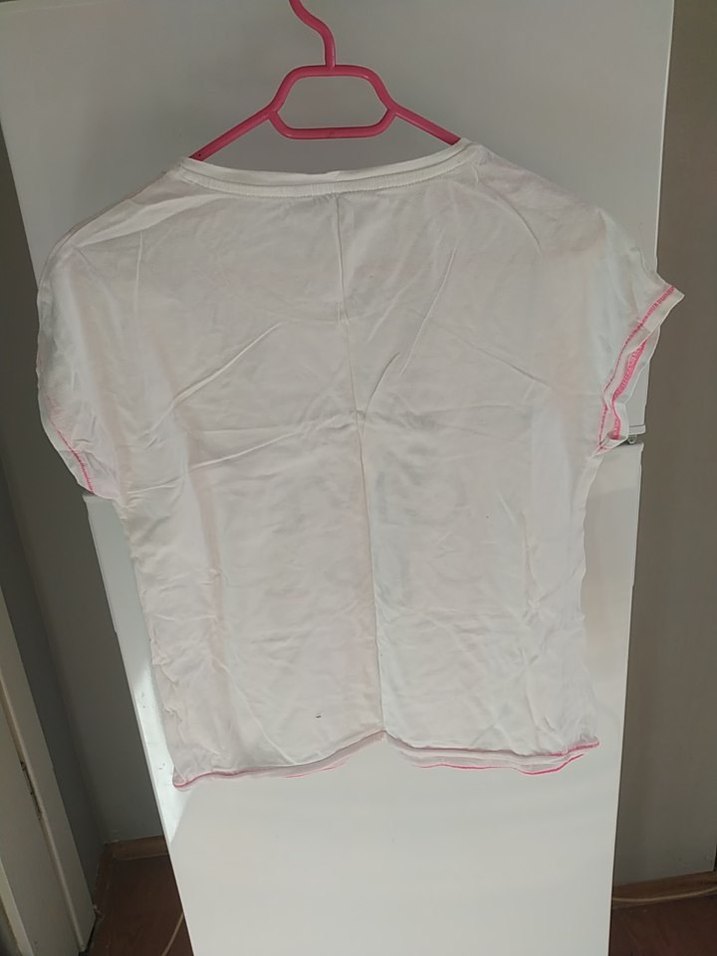 Beyaz Baskılı Kısa Kollu Kadın Tişört - Görsel 3