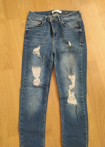 Mavi Kadın Denim Yırtık Pantolon - Görsel 3