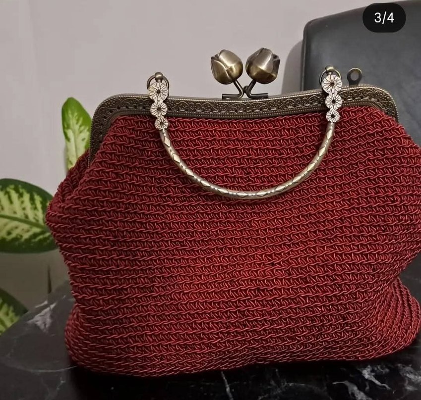 Kırmızı Nakışlı Örgü Vintage Kadın Portföy Çanta - Görsel 3