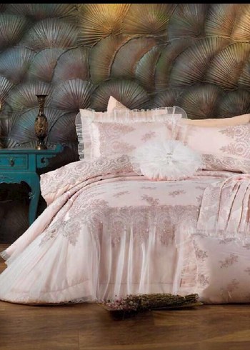 Nakışlı Pembe Pastel Yatak Örtüsü - Görsel 2