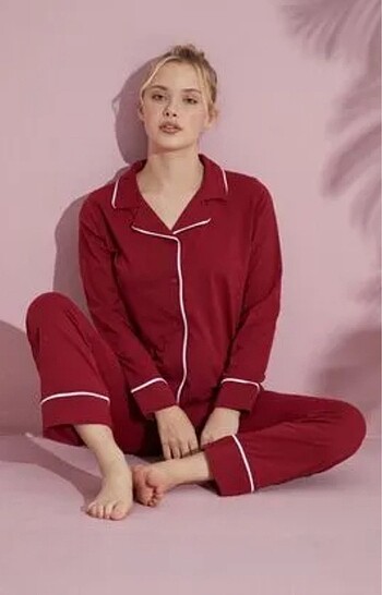 Siyah inci pijama takımı