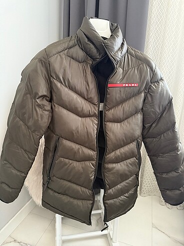 Prada mont