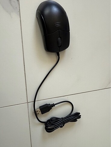Kablolu mouse