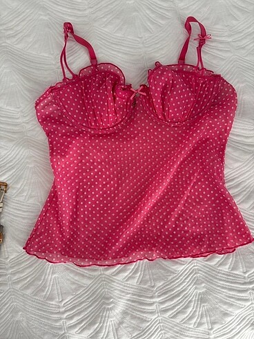 Pembe pijama üst tül