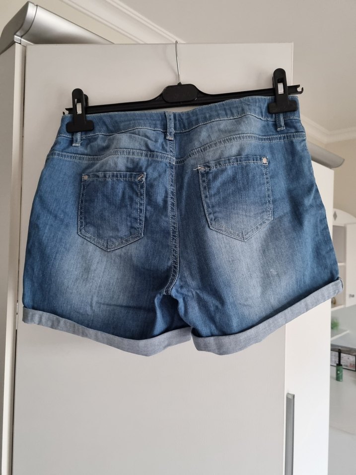 LC Waikiki Kot Şort  Mavi, Paçası Kıvrımlı, Normal Bel (38 / M) - Görsel 2