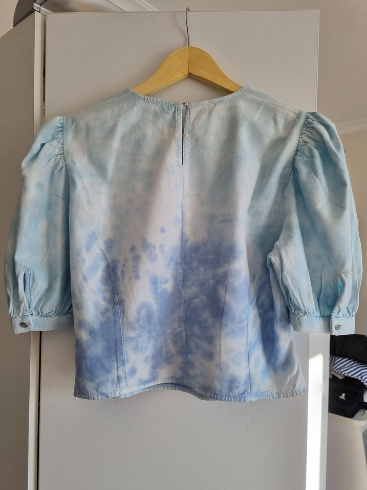 Mavi Batik Desenli Bluz  Balon Kol, %50 Pamuk %50 Viskon (M) - Görsel 2