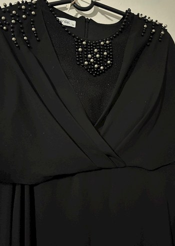 Siyah Uzun V Yaka Gotik Elbise - Görsel 3