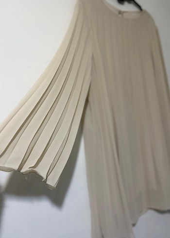 Bej Pliseli Uzun Kollu Kadın Tunik - Görsel 3