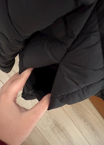 Mango Siyah Kapitone Kadın Kısa Mont - Görsel 3