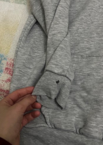 Gri Kapüşonlu  Sweatshirt - Görsel 2